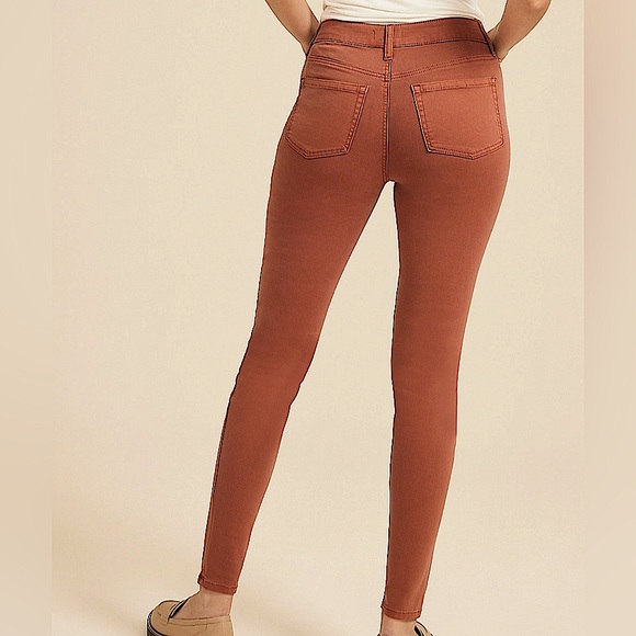 NWOT m jeans by maurices™ High Rise Jegging Size M Reg Length 39” Inseam 28.5” - Picture 2 of 13